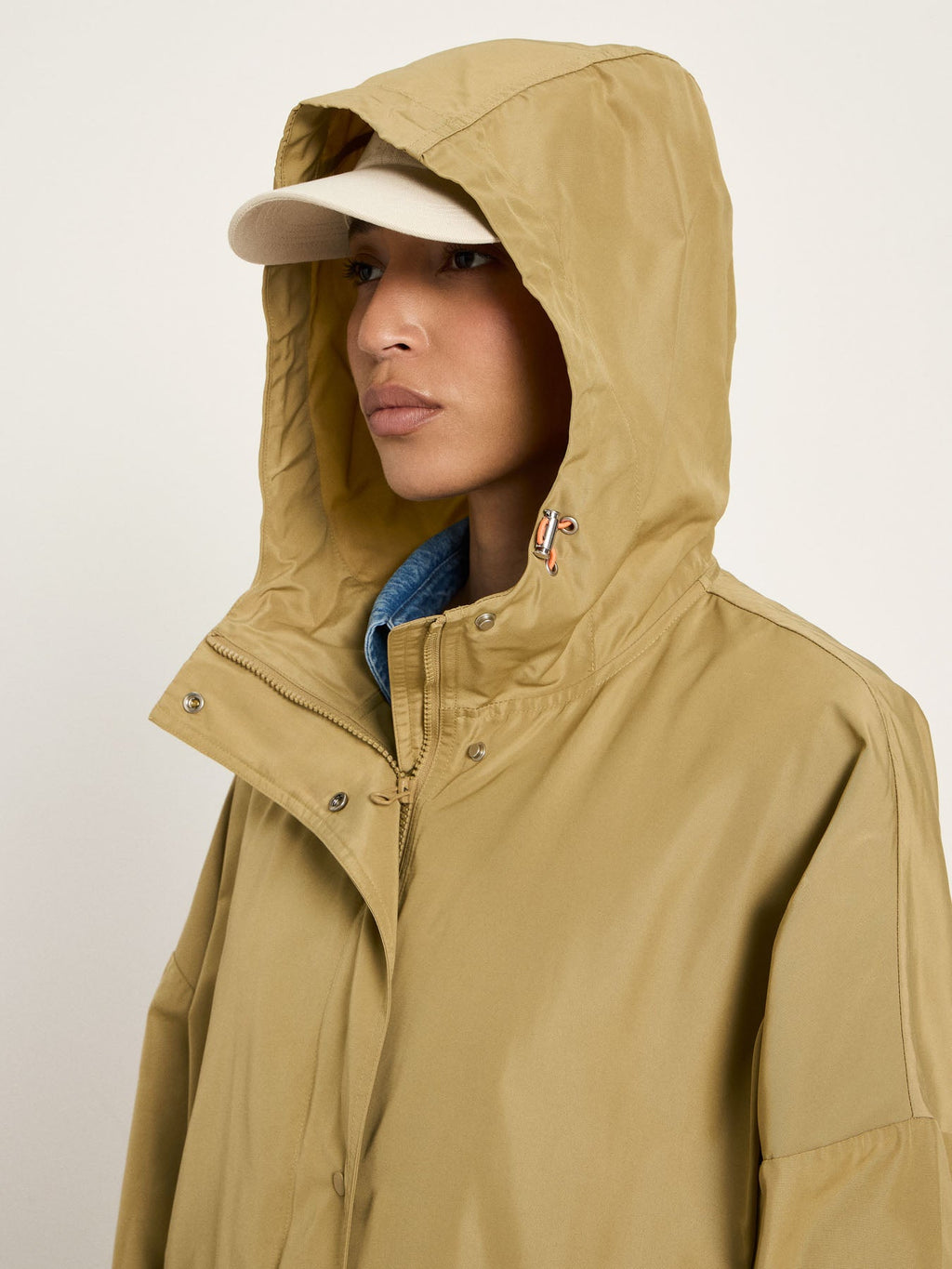 Beschichteter Mantel Recycelter Polyester GRS Khaki